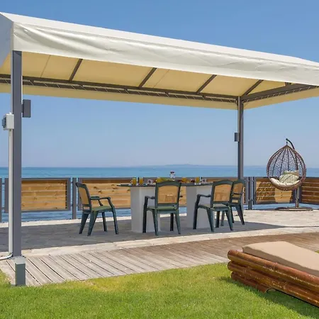 Venetico Beachfront Apartments & Suites - Sea View Suite Argassi Exterior photo