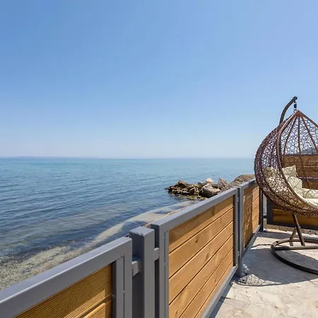 Venetico Beachfront Apartments & Suites - 2 Bedroom Sea View Suite Argassi Exterior photo