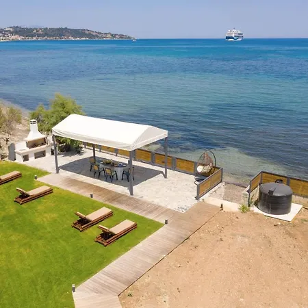 Venetico Beachfront Apartments & Suites - 2 Bedroom Sea View Suite Argassi Exterior photo