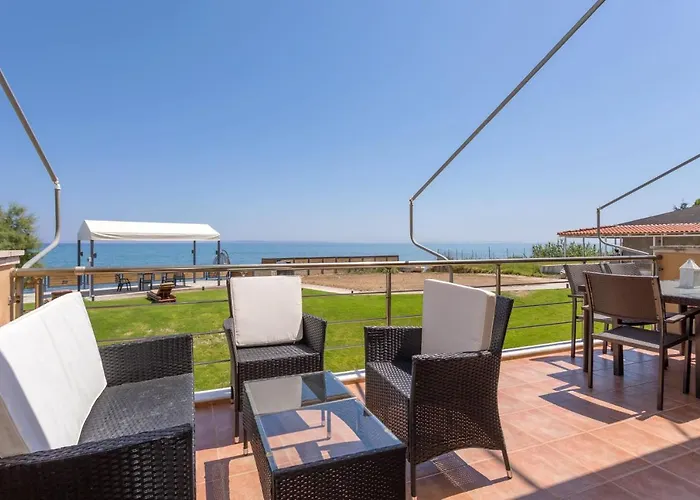 Venetico Beachfront Apartments & Suites - 2 Bedroom Sea View Suite