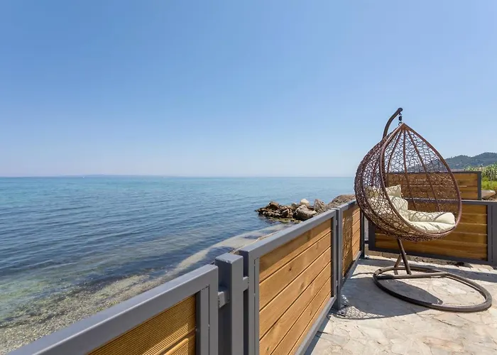Venetico Beachfront Apartments & Suites - 2 Bedroom Sea View Suite