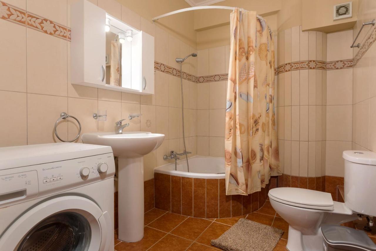 Venetico Beachfront & - 2 Bedroom Sea View