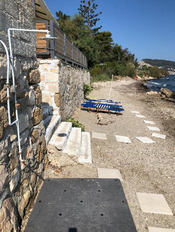 Venetico Beachfront & - Sea View
